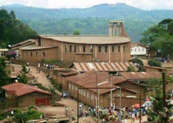 Bukavu : Meurtre d’un jeune garçon par un policier, la population bloque la circulation à Panzi