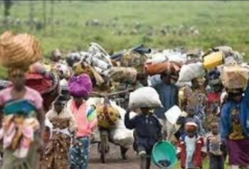 Kalehe : La cité de Minova accueille des déplacés de guerre, certaines activités paralysées