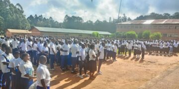 Walungu : 1241 candidats finalistes dont 637 filles passent les épreuves préliminaires des examens d’État édition 2023-2024 dans la sous-division de l’EPST Walungu 2 