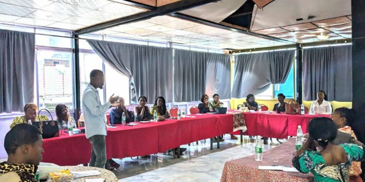 Bukavu : Plus de 25 femmes journalistes apprennent la création et l’utilisation des plateformes digitales par AFEM