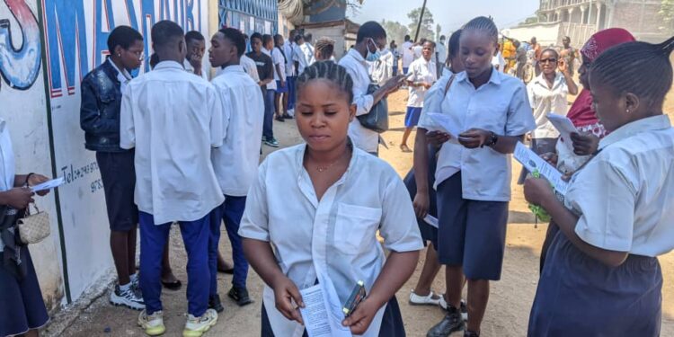 Uvira : Pour un futur prometteur, les finalistes du secondaire sensibilisés à s’inscrire à l’UDA