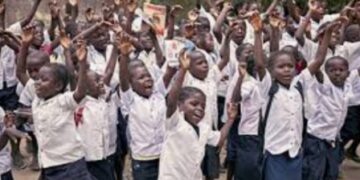 Nyangezi : 3595 candidats parmi eux 1873 filles passent l’ENAFEP dans la sous-division de l’EPST Walungu 2