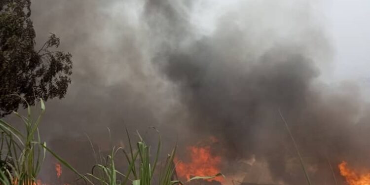 Bukavu : Un enfant trouve la mort dans un incendie qui consume plus de 40 maisons et une quinzaine détruites à Mulambula