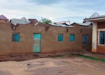 Walungu : Des fortes pluies accompagnées d’un vent violent causent des dégâts multiformes à Nyangezi 