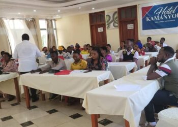 Kamanyola : Grâce à la DDC, la DFJE forme 50 personnes sur la redevabilité, la gouvernance et les besoins fondamentaux