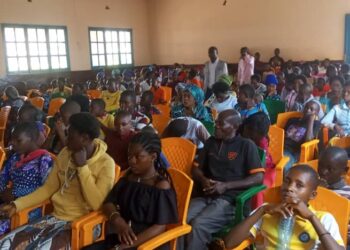 Walungu : Les autorités et les leaders communautaires s’engagent à lutter contre la justice populaire à Mugogo