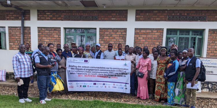 Nyangezi : ARPS forme les acteurs communautaires sur la communication des risques et la surveillance à base communautaire sur le M-Pox