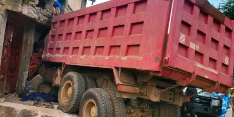 Bukavu : trois femmes mortes et une grièvement blessée dans un accident routier sur l’avenue Route d’Uvira