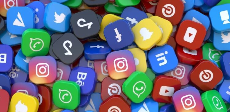 Réseaux sociaux : impact sur la vie des jeunes